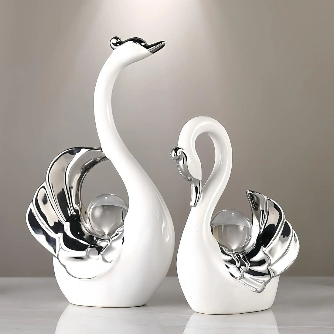 Swan-Design Ornament, Ceramic Ornaments, Decorative Ornaments, Creative Desktop Decoration, Modern Home Decor for Living Room Entrance TV Cabinet, Room Decor, Home Decor