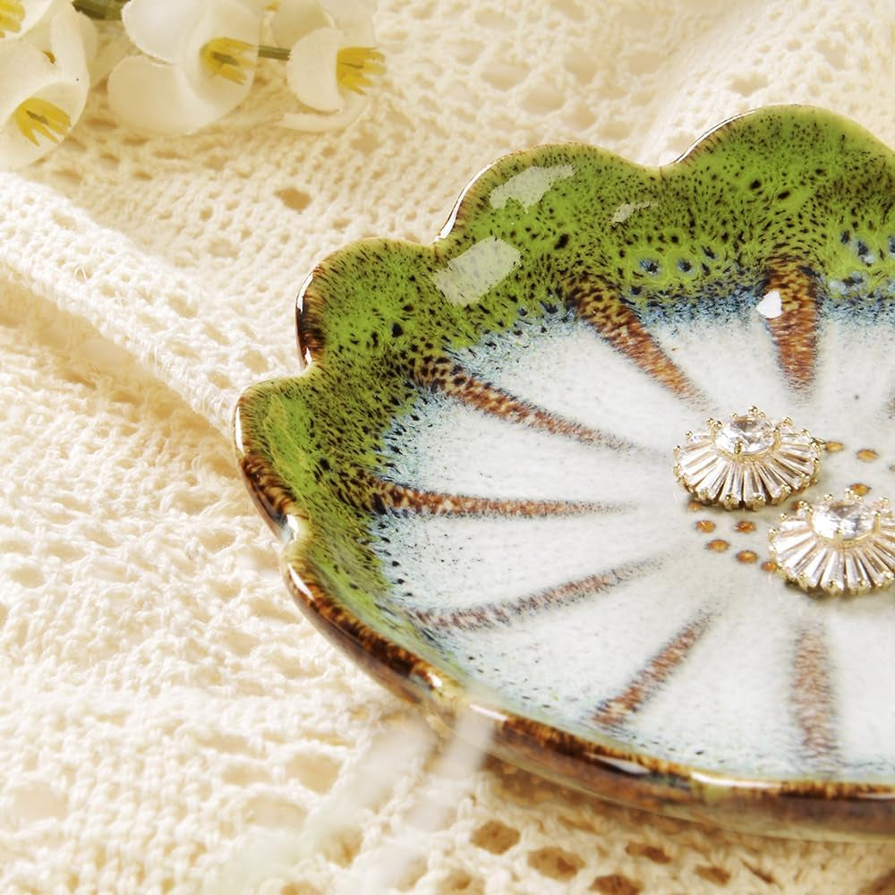 Lotus Ring Holder Dish Small Indoor Ash Tray, Ceramic Dessert Plate Trinket Jewelry Holder Organizing Necklace Earrings for Parents Friends Sister, All Jewelries Are NOT Included. Grass Green.