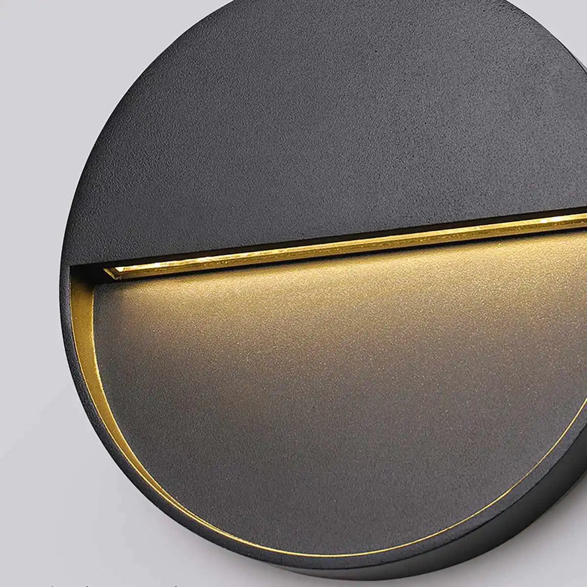 Round Outdoor Wall Light