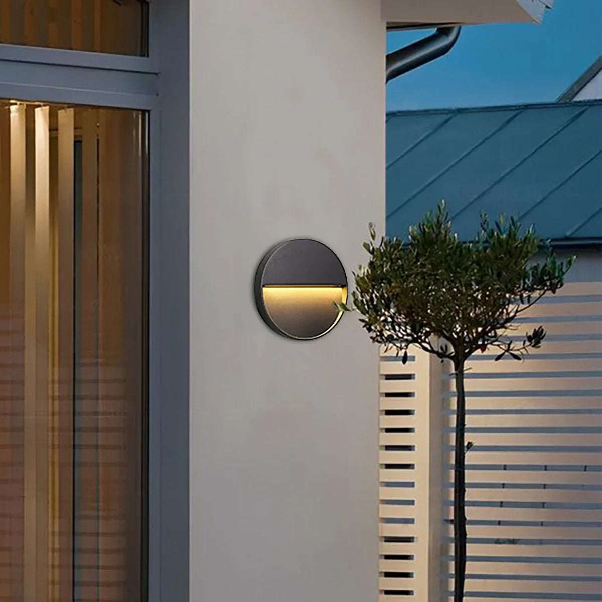 Round Outdoor Wall Light