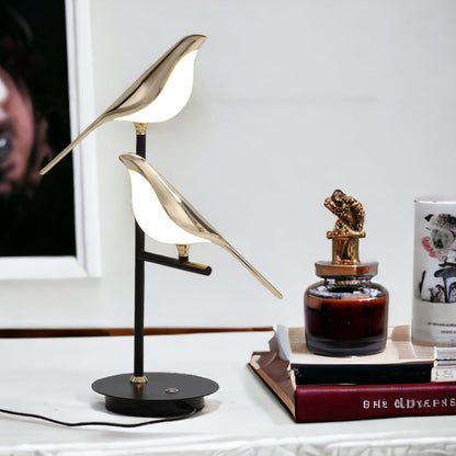 Bird Wall Lamp – Nordic Design – LED – Warm Ambient Lighting