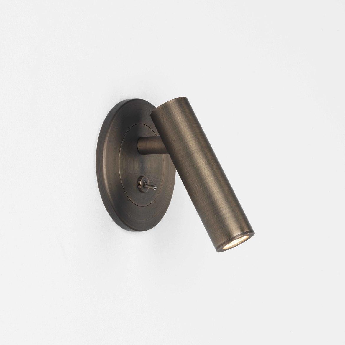 LED Wall Reading Light – Adjustable Spotlight – Warm Light