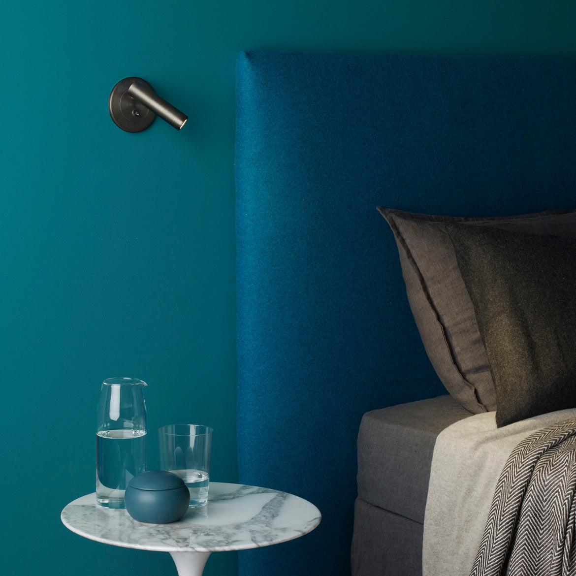 LED Wall Reading Light – Adjustable Spotlight – Warm Light