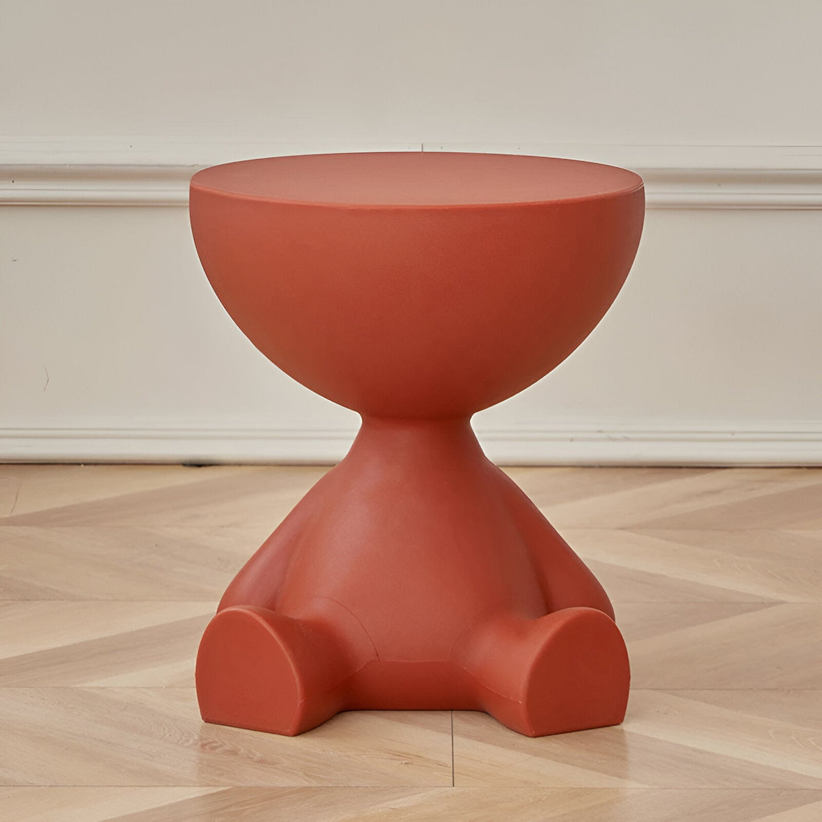 Round Side Table Compact Lightweight For Living Spaces
