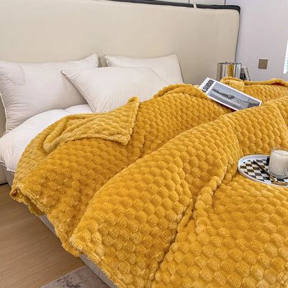 Fleece Throw Blanket – Soft – Plaid Pattern – Home Use