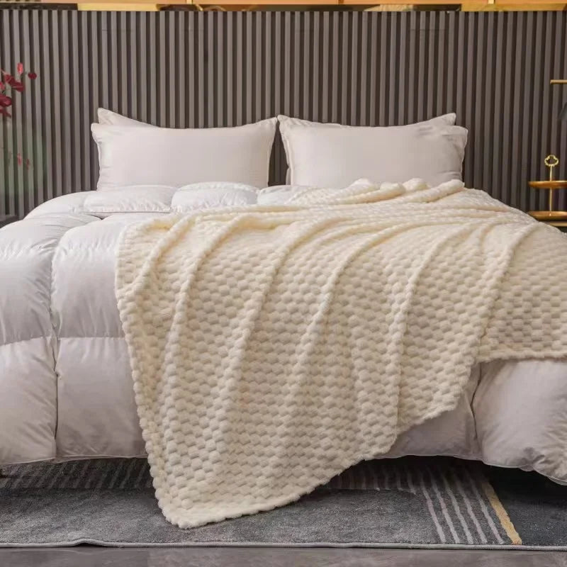Fleece Throw Blanket – Soft – Plaid Pattern – Home Use