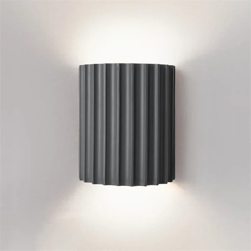 Resin Wall Lamp – Ribbed Design – E27 – Indoor Wall Light
