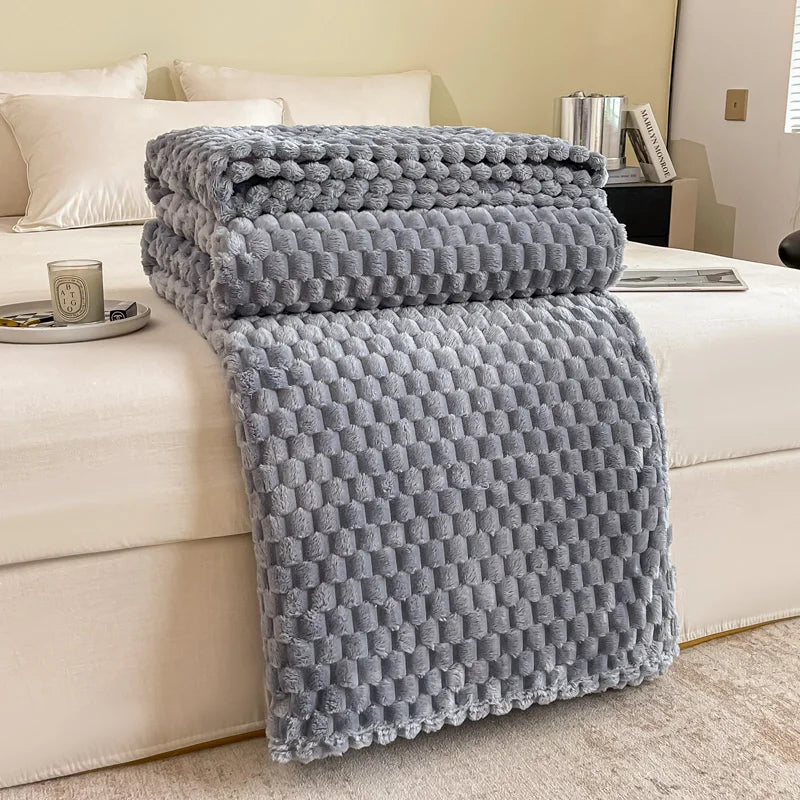 Fleece Throw Blanket – Soft – Plaid Pattern – Home Use