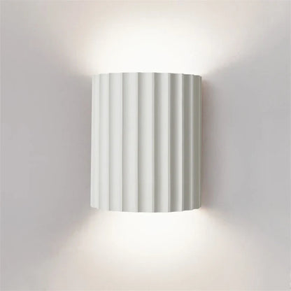 Resin Wall Lamp – Ribbed Design – E27 – Indoor Wall Light