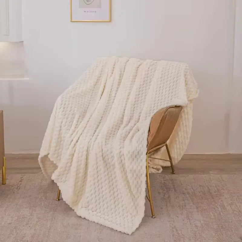 Fleece Throw Blanket – Soft – Plaid Pattern – Home Use