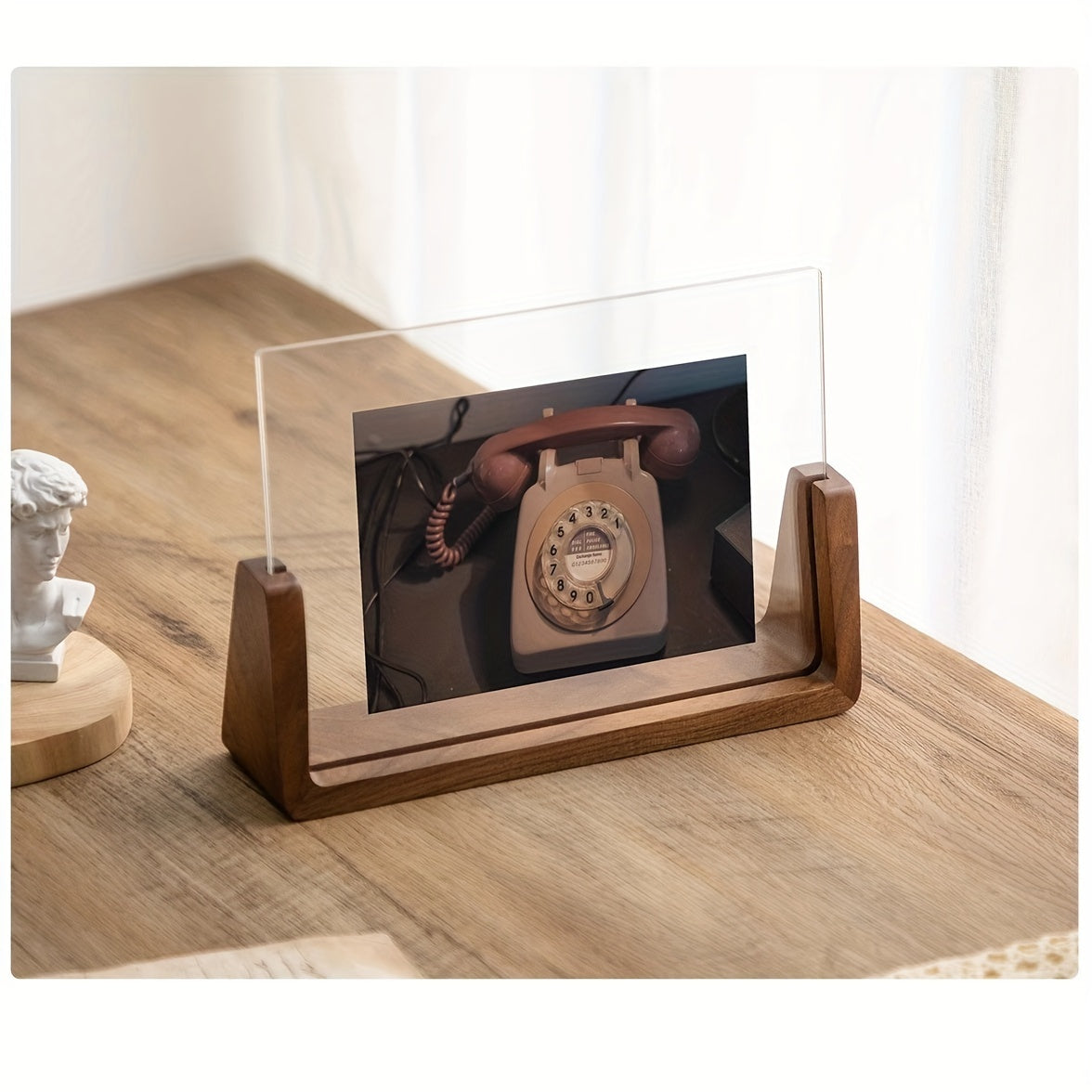 Acrylic Photo Frame – U-Shaped Wood Base – Minimalist – Tabletop Display