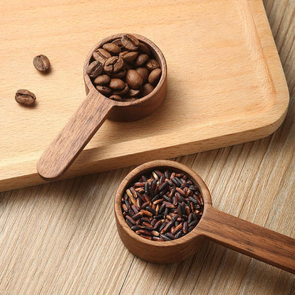 Wooden Coffee Scoop – Walnut &amp; Beech Wood – Minimalist Design