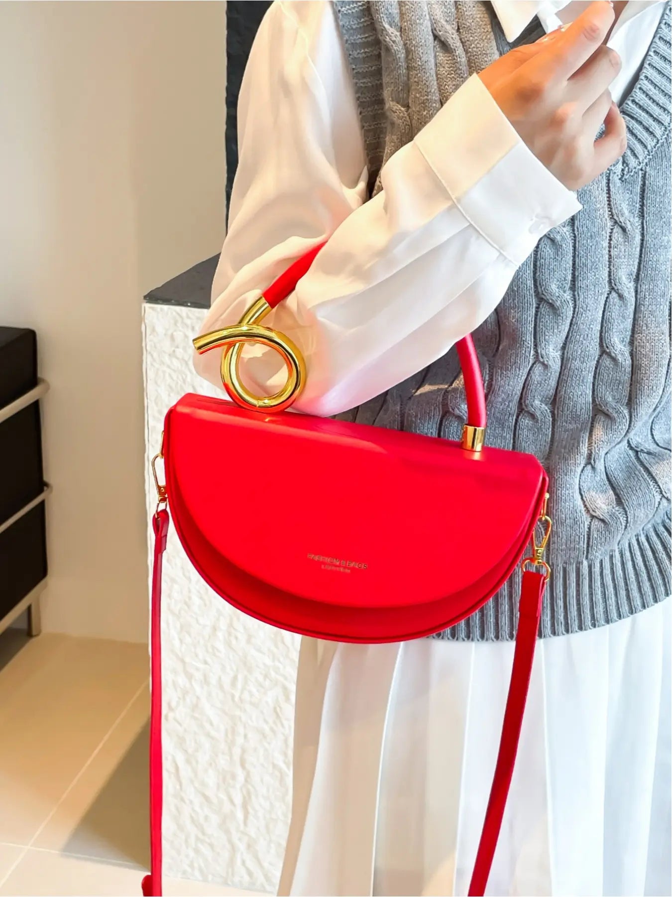 Exquisite Box Bag, Elegant Minimalist Handbag, Rope-Shaped Handle, Half-Moon Shape, Simple Commuting, Party, Chic Crossbody Purse, Fashion Crossbody Handbag, Shoulder and Crossbody Bag, Crossbody Shoulder Purses