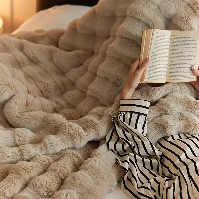 Faux Fur Throw Blanket Ultra Soft Double Layer 