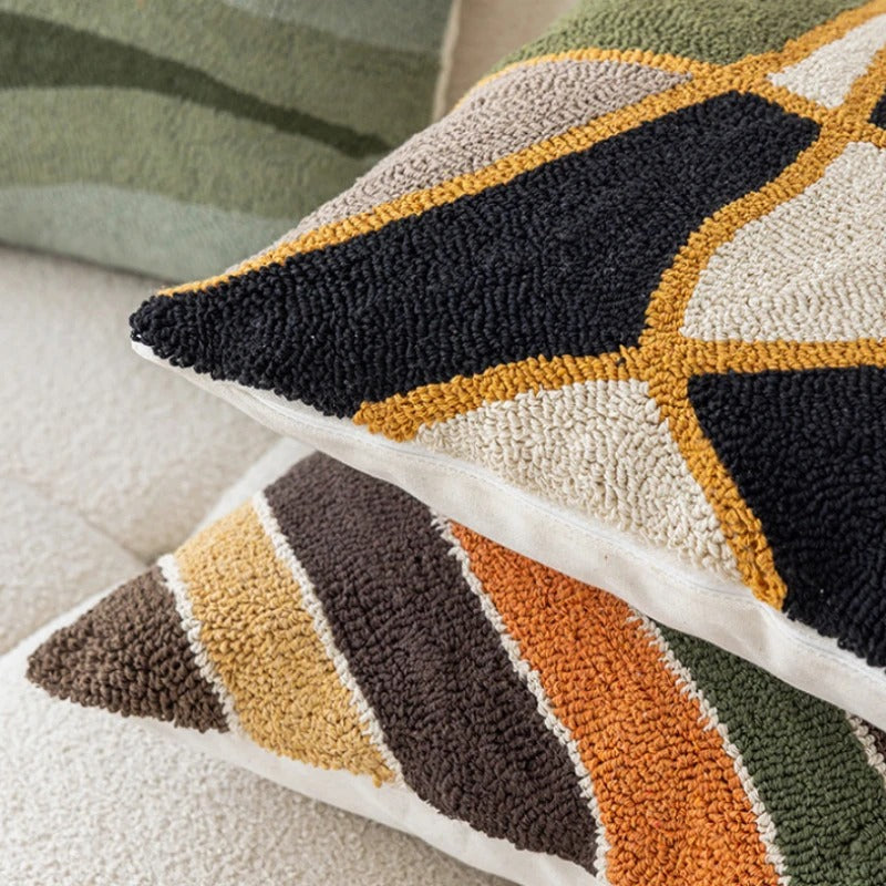 Abstract Tufted Cushion Cover – Velvet – Landscape Design – 45 × 45 cm