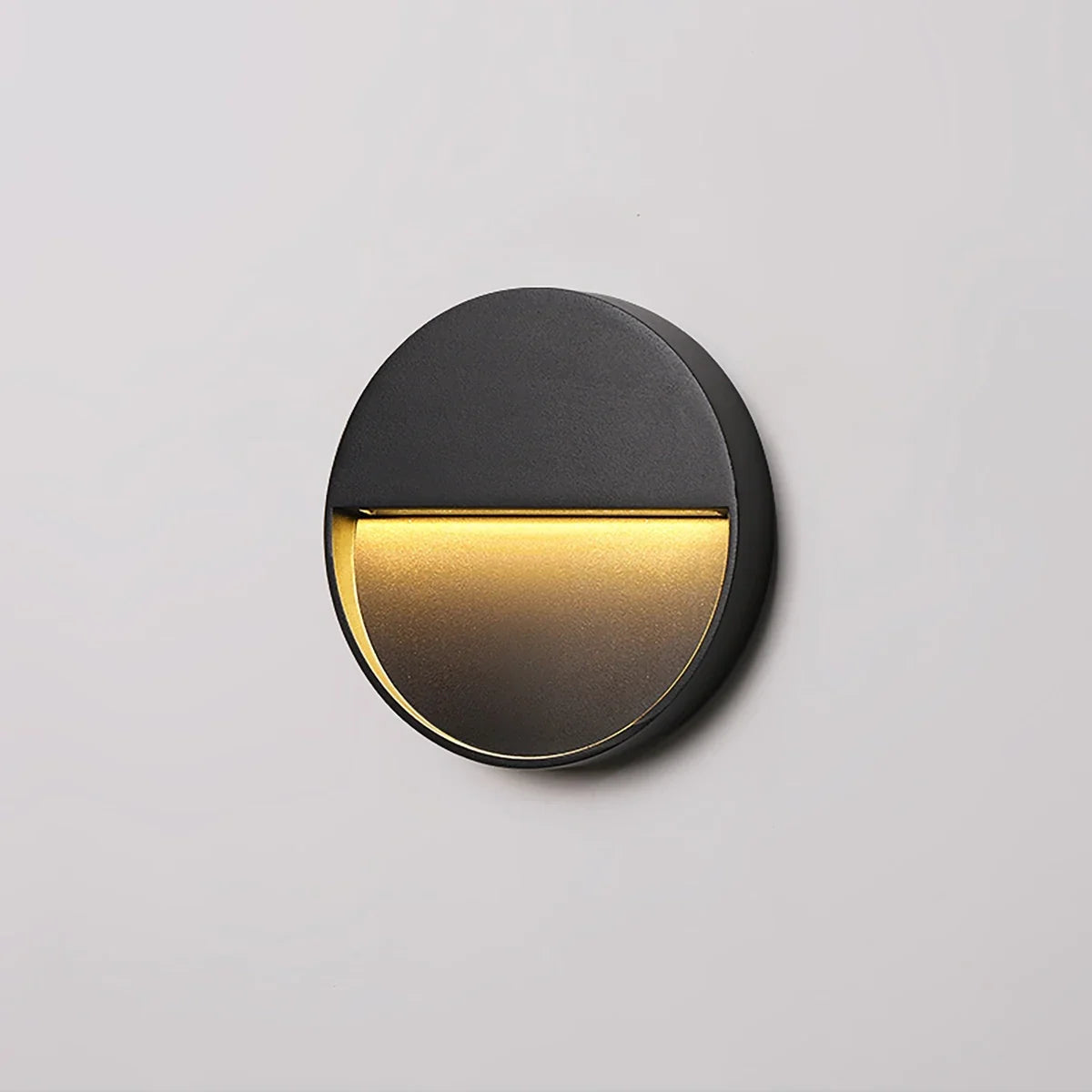 Round Outdoor Wall Light